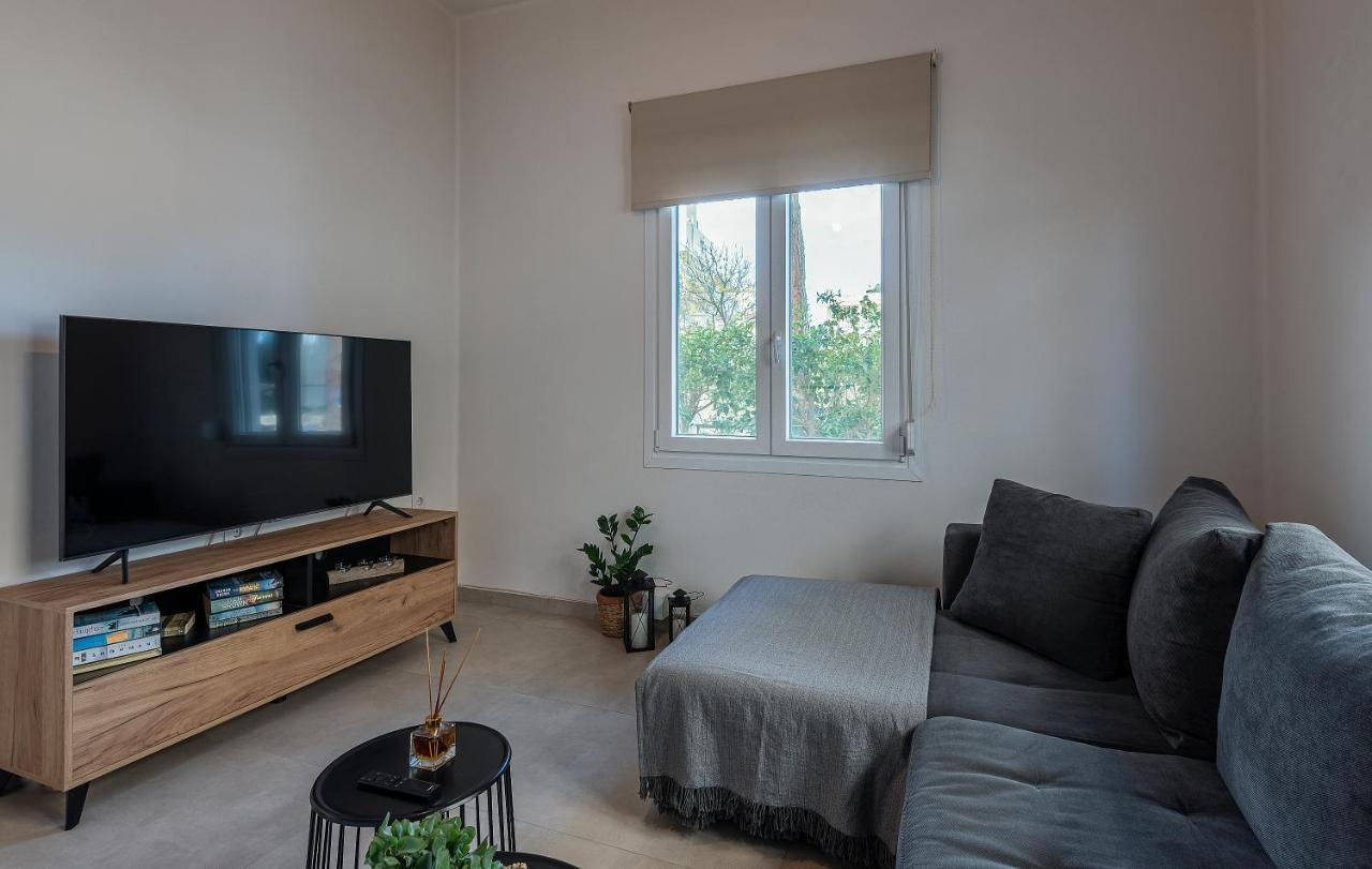 Spacious & Luxe 3Br Downtown 1Min To Beach Città di Kos Esterno foto